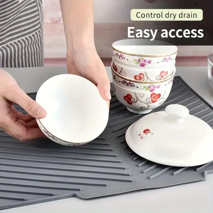 1件装硅胶厨房防溅垫兼沥水垫——带排水孔防滑台面垫，适用于水槽、炉灶及桌面；易于清洗，设计节省空间——居家与商用厨房的理想之选，多功能硅胶台面垫