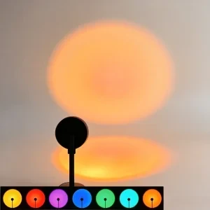 โคมไฟ LED สีสันสดใส ปรับสีได้ 7 สี ใช้งานง่ายด้วยการเสียบ USB ได้ทันที หมุนได้ 360 องศา สร้างบรรยากาศยามพระอาทิตย์ตก ใช้ตกแต่งผนังสำหรับงานปาร์ตี้