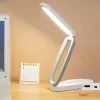 Lámpara de escritorio LED plegable recargable con control táctil y regulación de brillo luz de lectura cuidadosa para los ojos ideal para dormitorio estudio y viajes 11