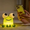 Lámpara nocturna para niños con forma de rana, lámpara de noche de silicona suave con 3 niveles de brillo, temporizador y recarga por USB – Luz cálida ideal para leer en el dormitorio del bebé, fiestas y regalos 2