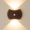 可充电运动感应壁灯 – 无线磁吸LED壁灯,上下光束,3种色温及无级调光,适用于走廊、卧室、楼梯间的无线夜灯 – 现代石纹/胡桃木饰面 4