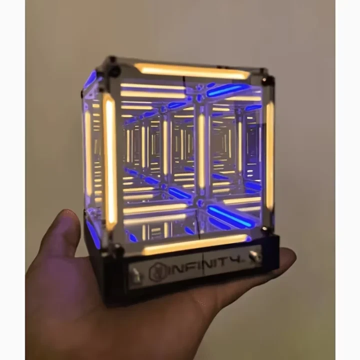 无限镜像立方体LED灯 触控USB氛围光 隧道效果 适用于游戏桌赛博朋克装饰