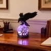 Lámpara de luna gótica con cuervo – Luz nocturna de resina brillante con estatua de cuervo posado, lámpara de mesa mística para dormitorio, estantería y oficina, regalo decorativo de Halloween y Navidad para coleccionistas góticos y amantes de los libros 5