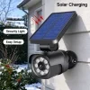 Lámpara de seguridad con sensor de movimiento solar cámara disfrazada exterior para colgar jardín y garaje 2